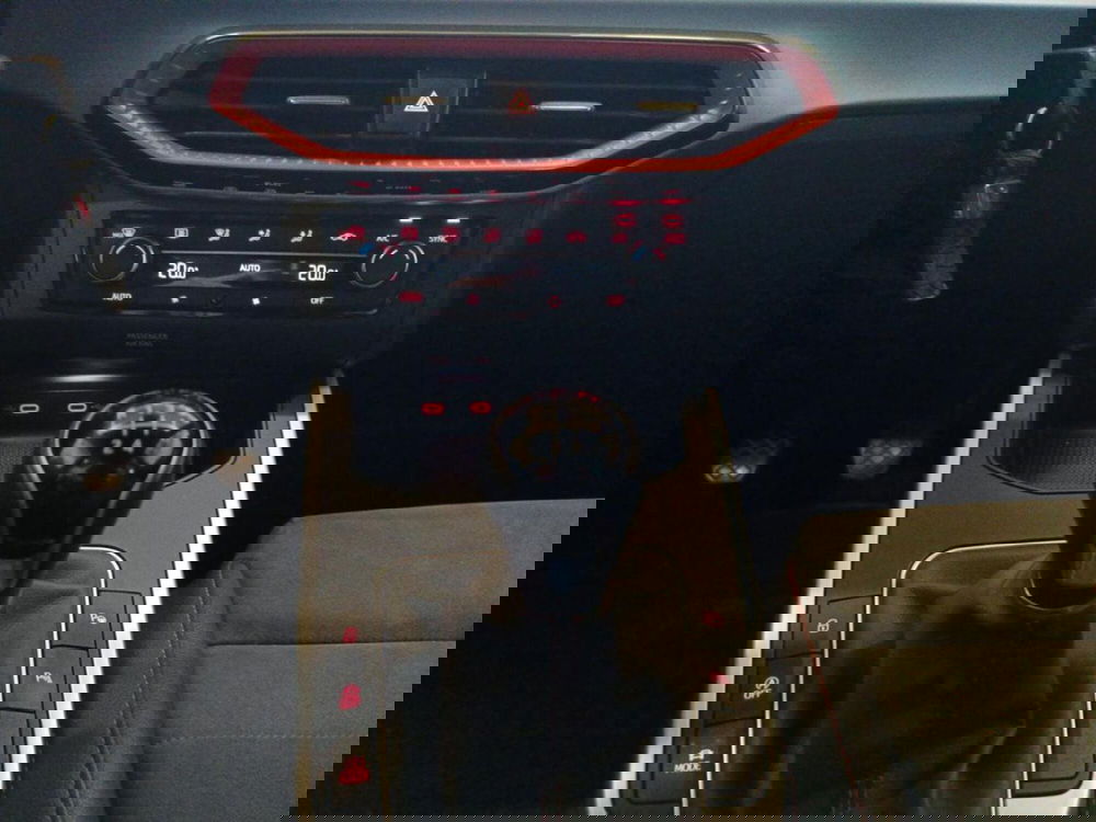 SEAT Arona usata a Varese (13)