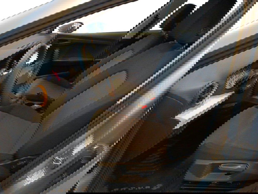 SEAT Arona usata a Varese (8)