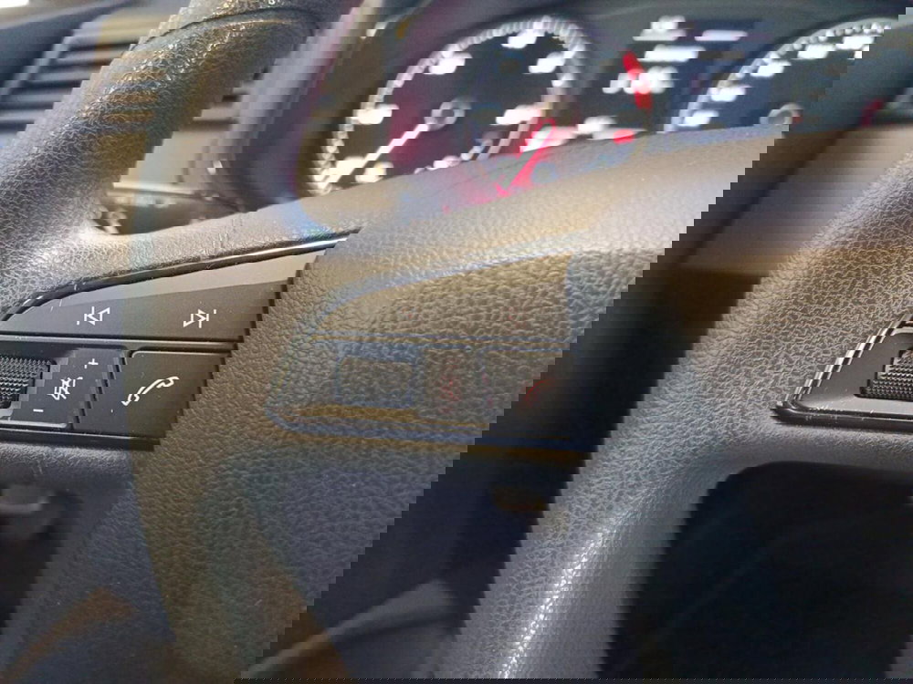 SEAT Arona usata a Varese (15)