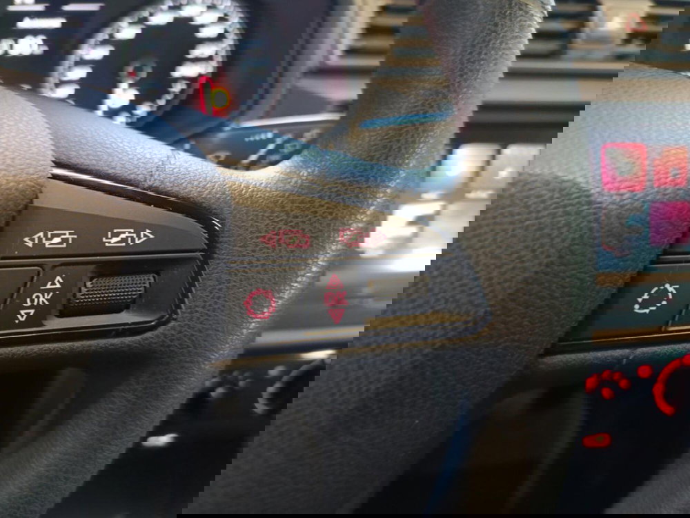 SEAT Arona usata a Varese (16)