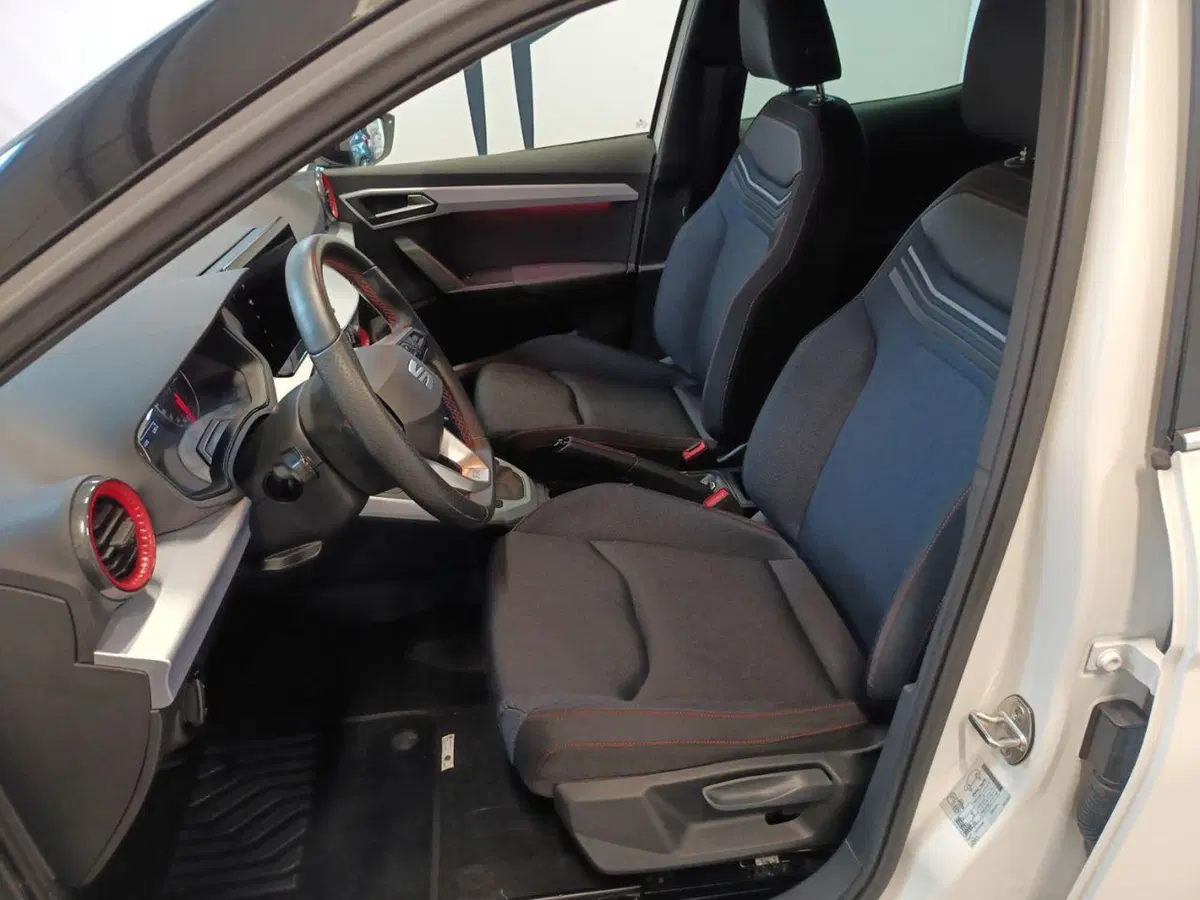 SEAT Arona usata a Varese (8)