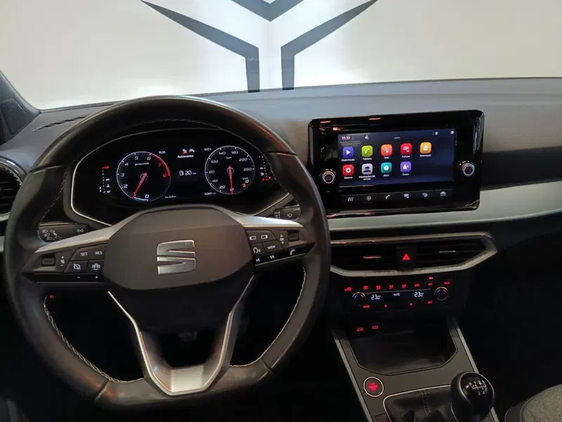 SEAT Arona usata a Varese (11)