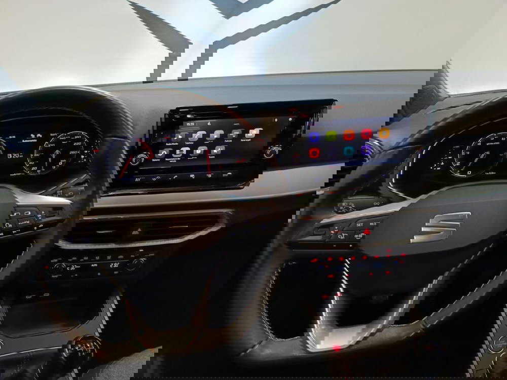 SEAT Arona usata a Varese (11)