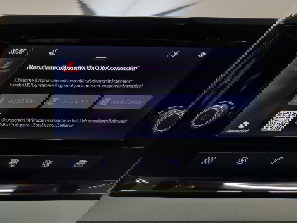 SEAT Arona usata a Varese (14)