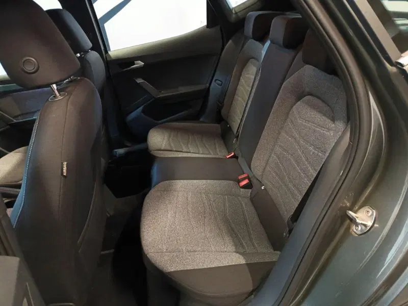 SEAT Arona usata a Varese (9)