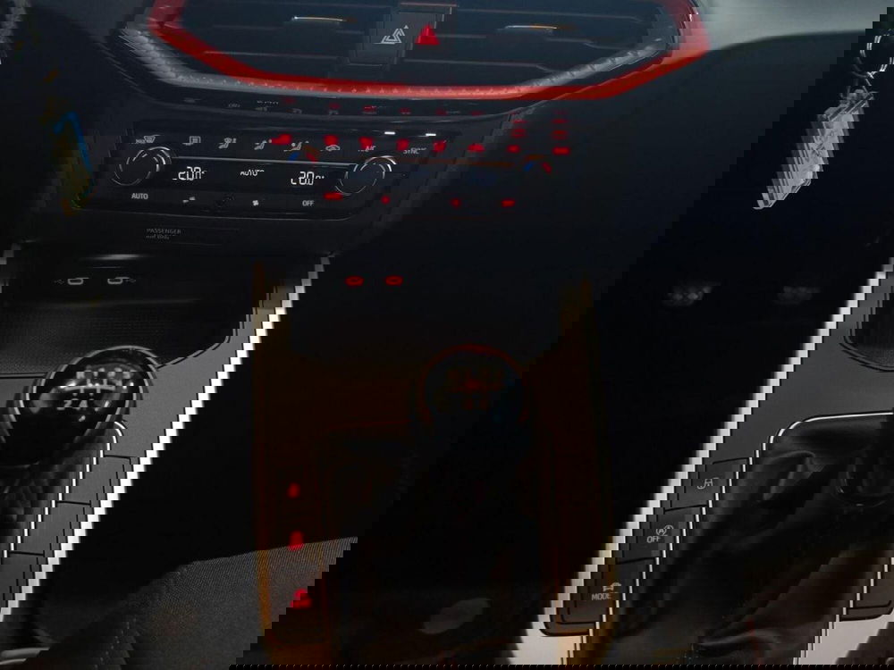 SEAT Arona usata a Varese (14)