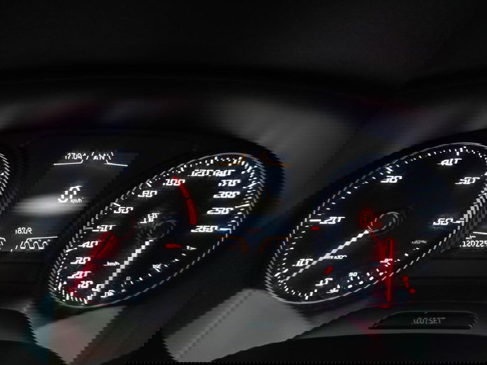 SEAT Ateca usata a Varese (12)