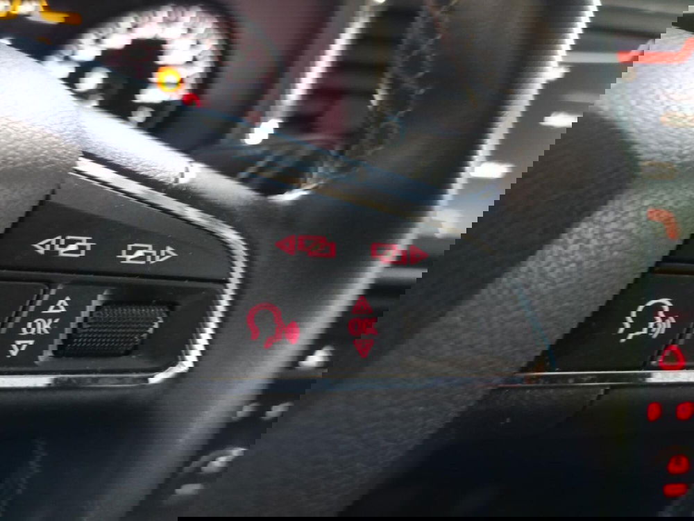 SEAT Ateca usata a Varese (18)