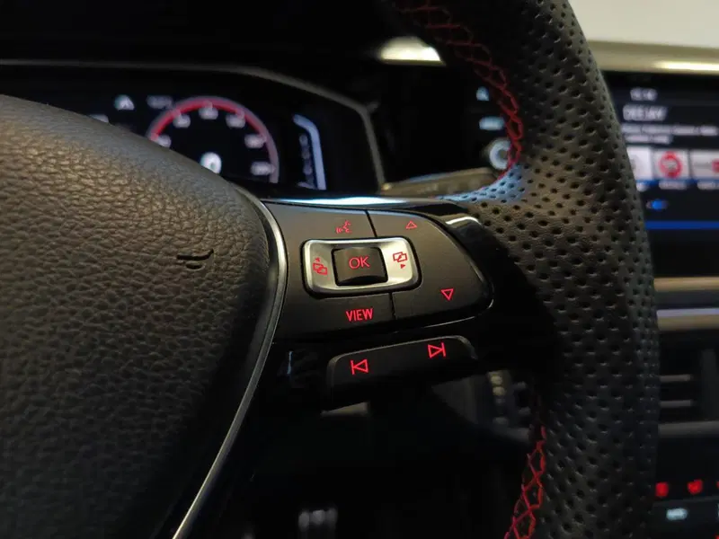 Volkswagen Polo usata a Varese (17)