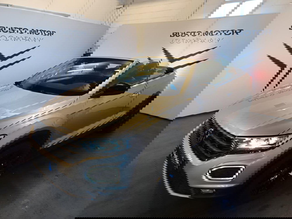 Volkswagen T-Roc Cabrio usata a Varese (3)