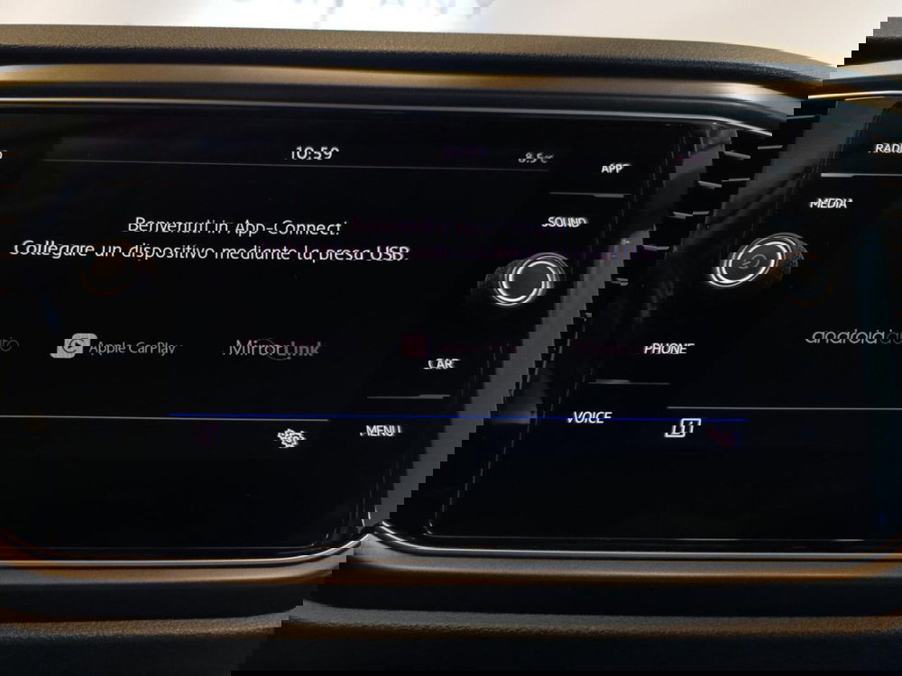 Volkswagen T-Roc usata a Varese (14)