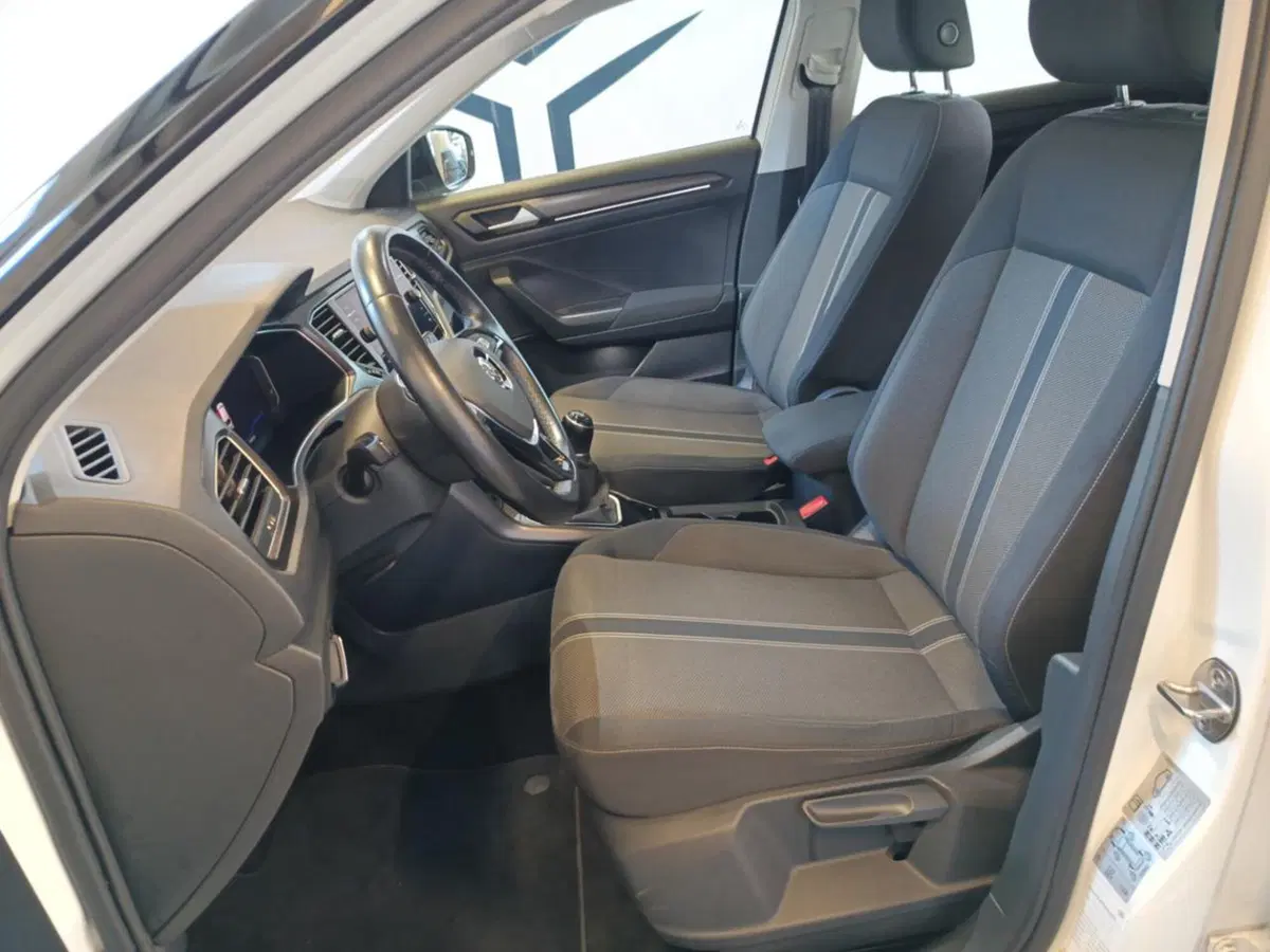 Volkswagen T-Roc usata a Varese (8)