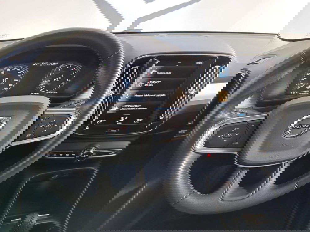 Volvo XC40 usata a Varese (11)