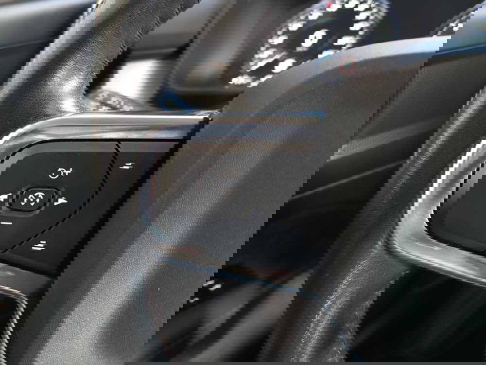 Volvo XC40 usata a Varese (15)