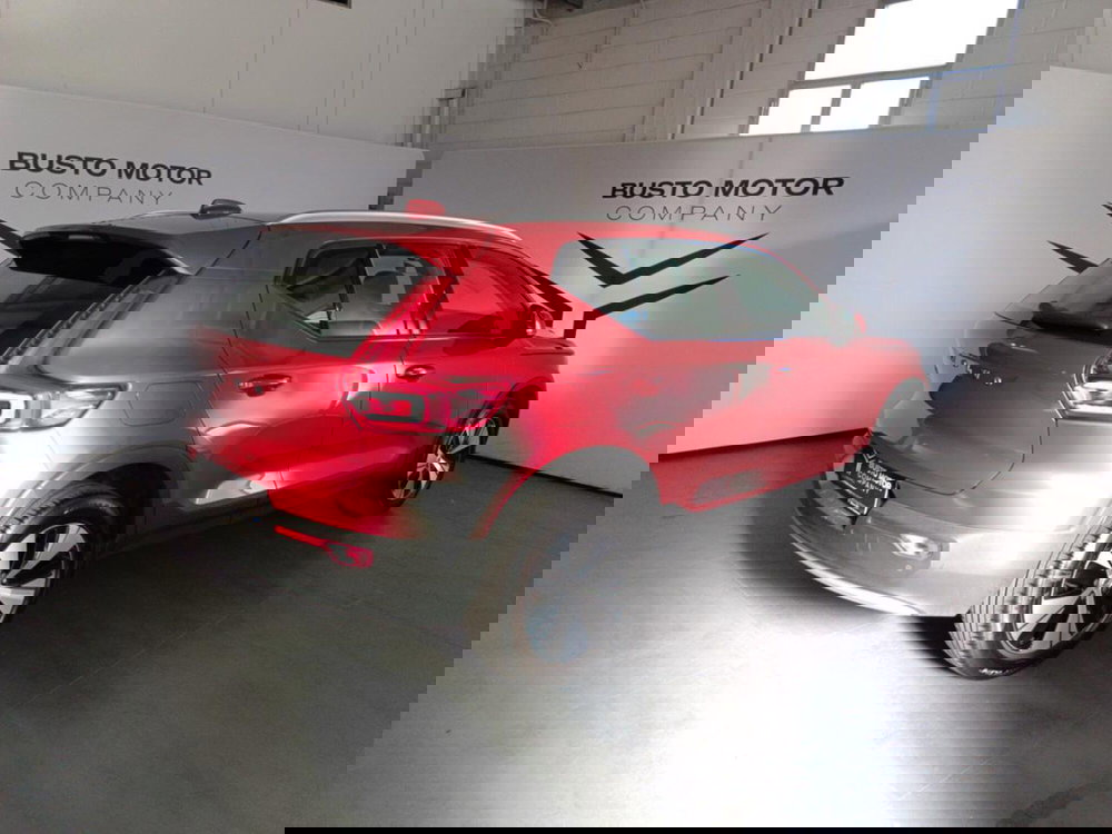 Volvo XC40 usata a Varese (6)