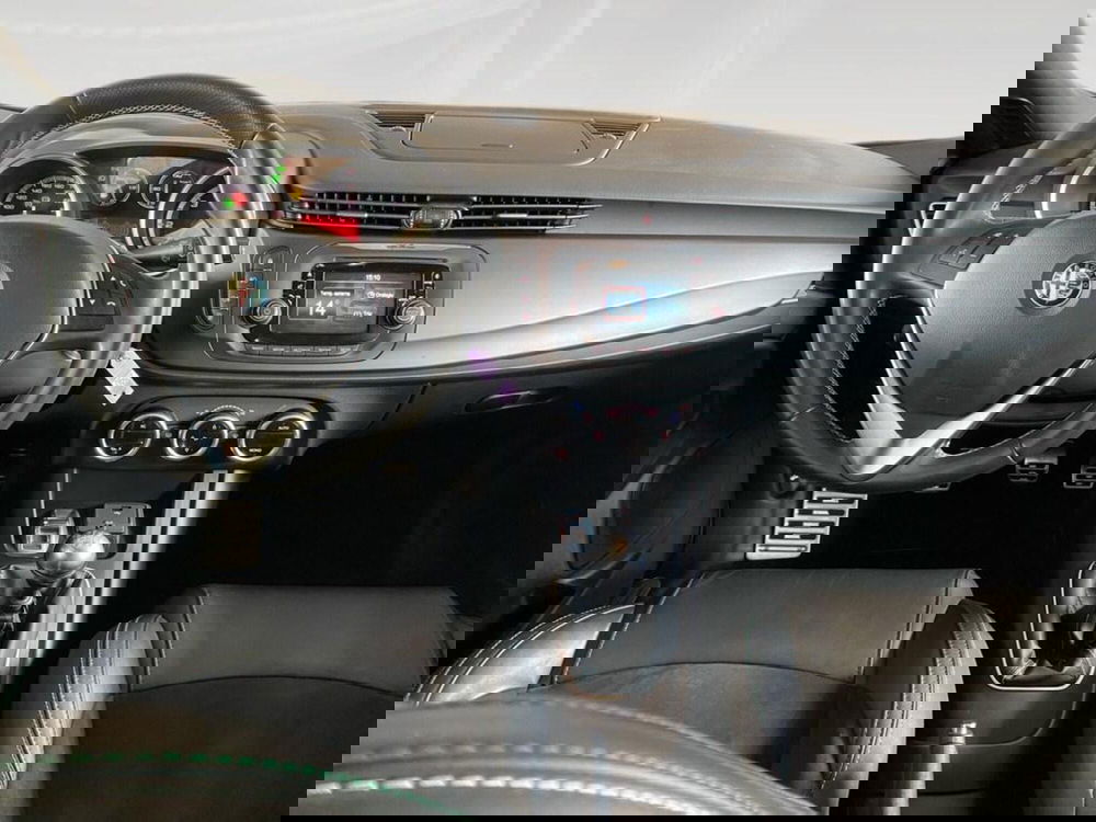 Alfa Romeo Giulietta usata a Torino (5)