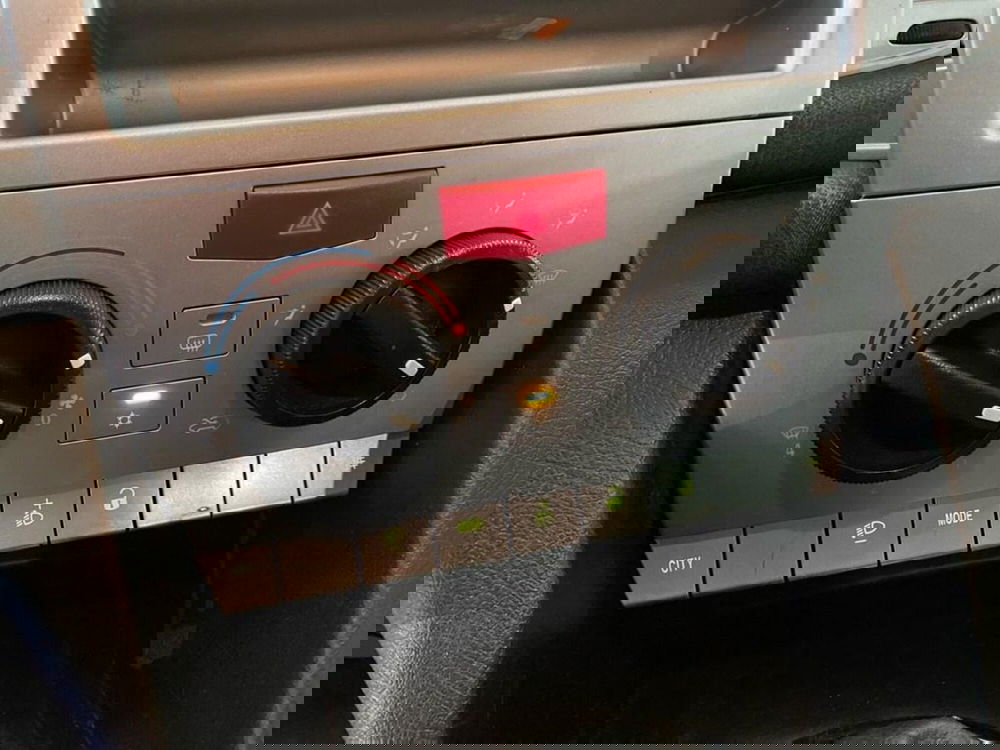 Lancia Ypsilon usata a Torino (10)