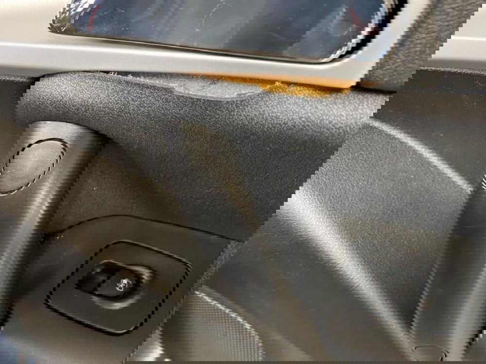 Lancia Ypsilon usata a Torino (13)