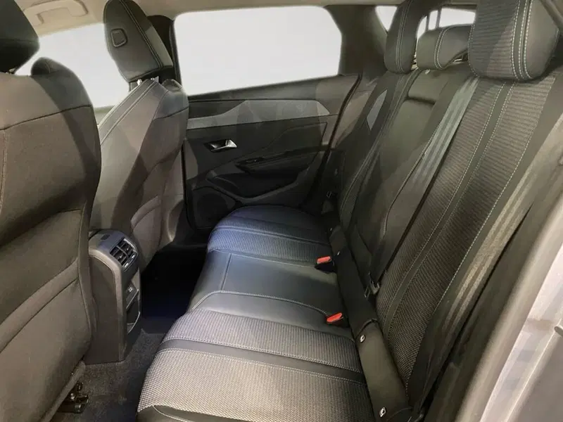 Peugeot 308 SW usata a Torino (8)