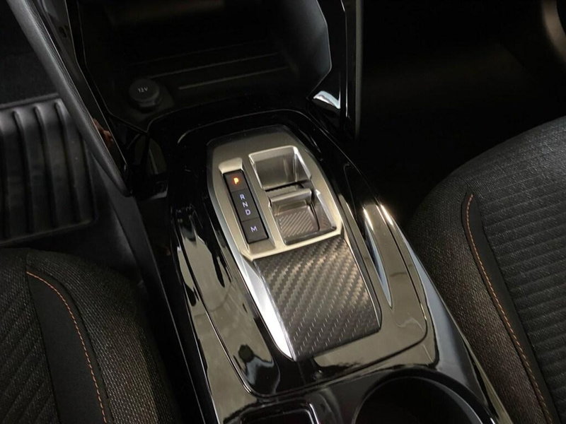 Peugeot 208 nuova a Torino (12)