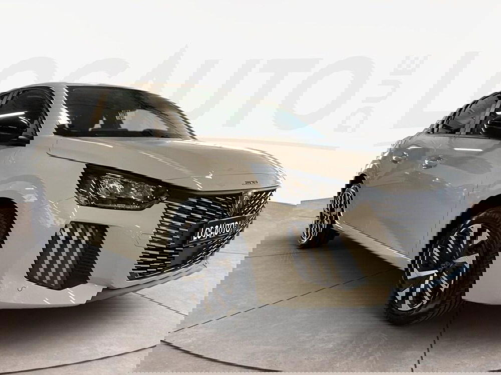 Peugeot 208 nuova a Torino (3)