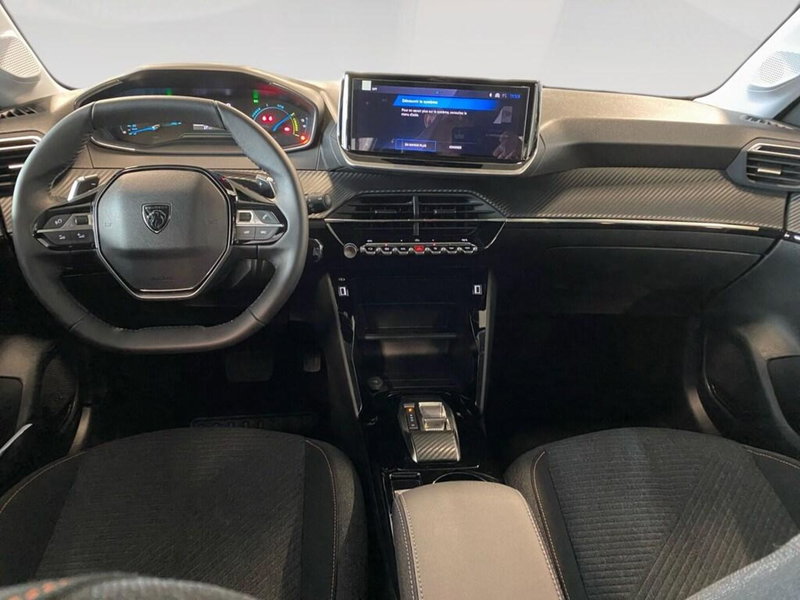 Peugeot 208 nuova a Torino (6)