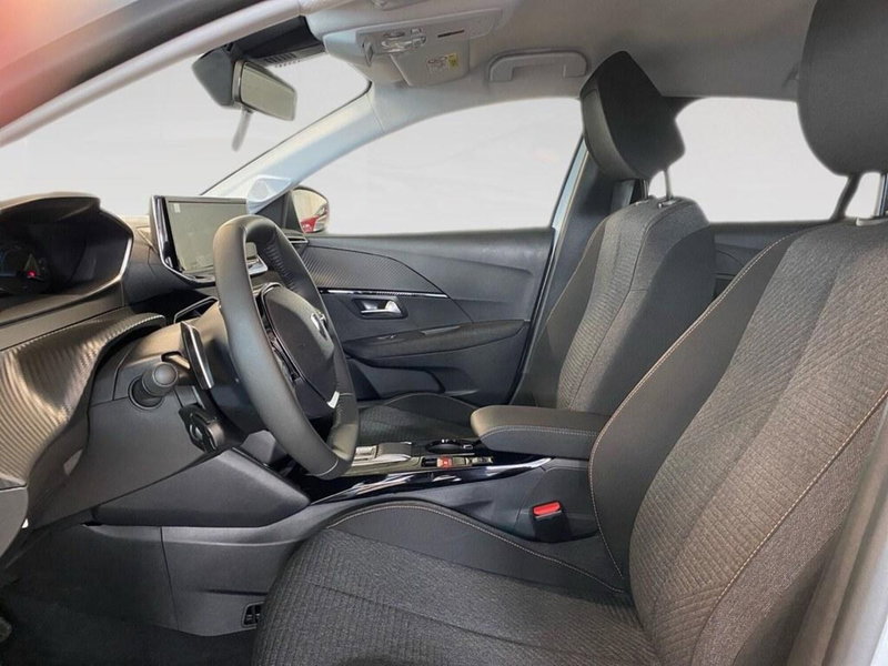 Peugeot 208 nuova a Torino (7)