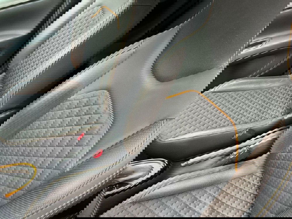 Toyota Aygo X usata a Sondrio (10)