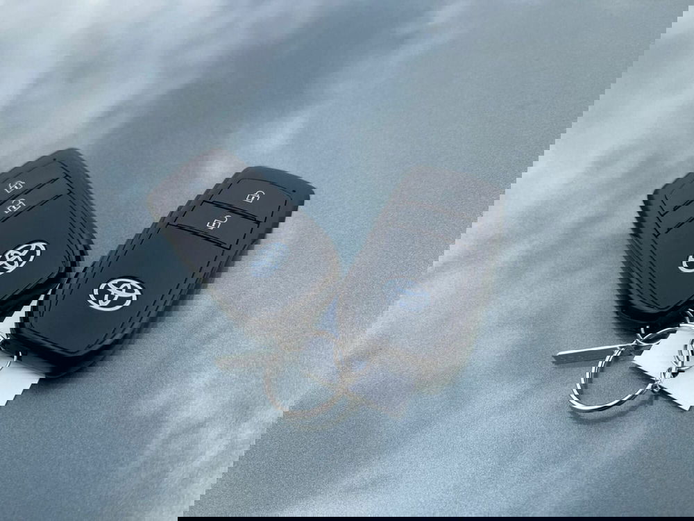 Toyota Aygo X usata a Sondrio (18)