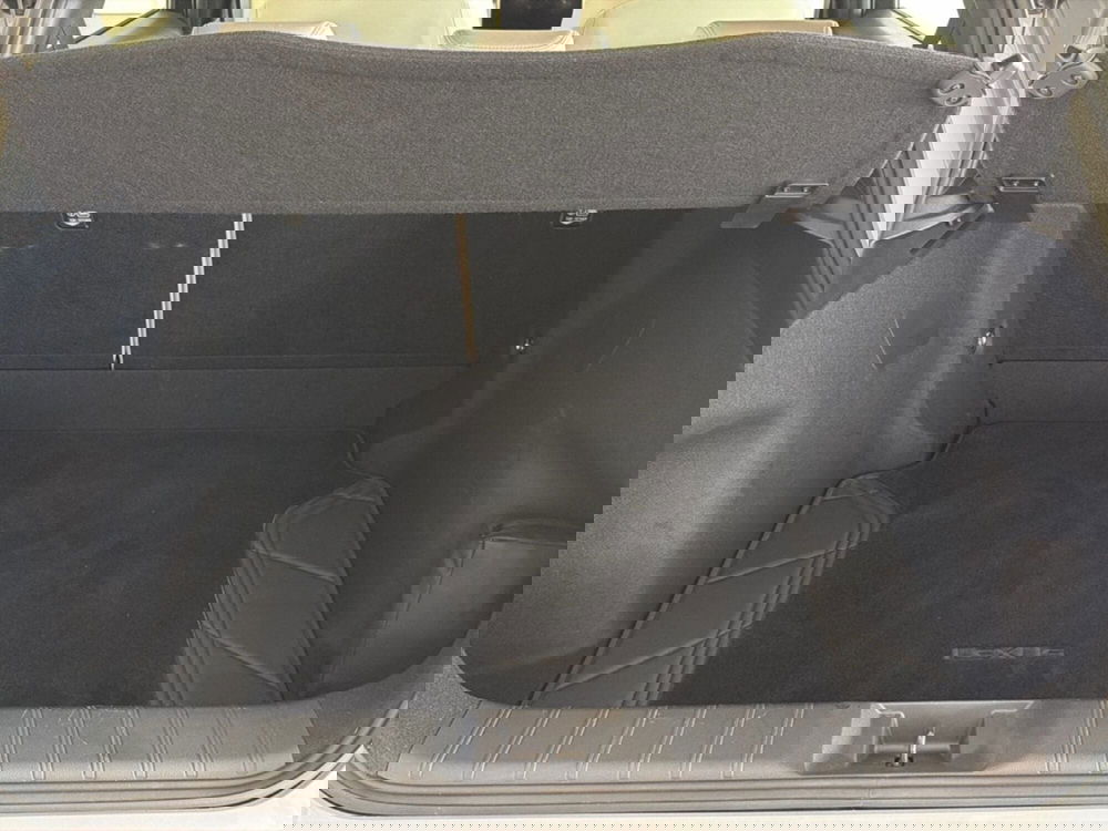 Lexus LBX usata a Siracusa (6)