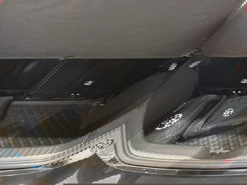 Toyota Aygo X usata a Catania (7)