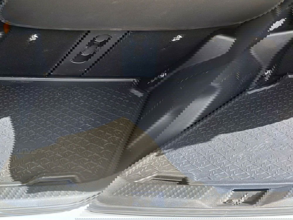 Toyota Yaris Cross usata a Ragusa (7)