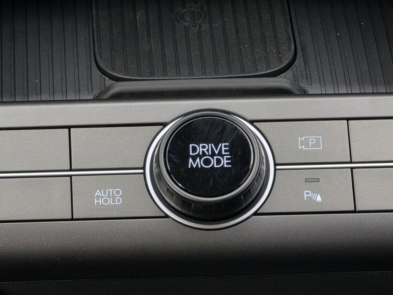 Hyundai Kona nuova a Pistoia (12)