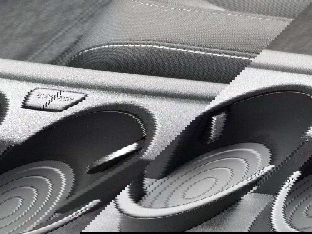 Hyundai Kona nuova a Pistoia (14)