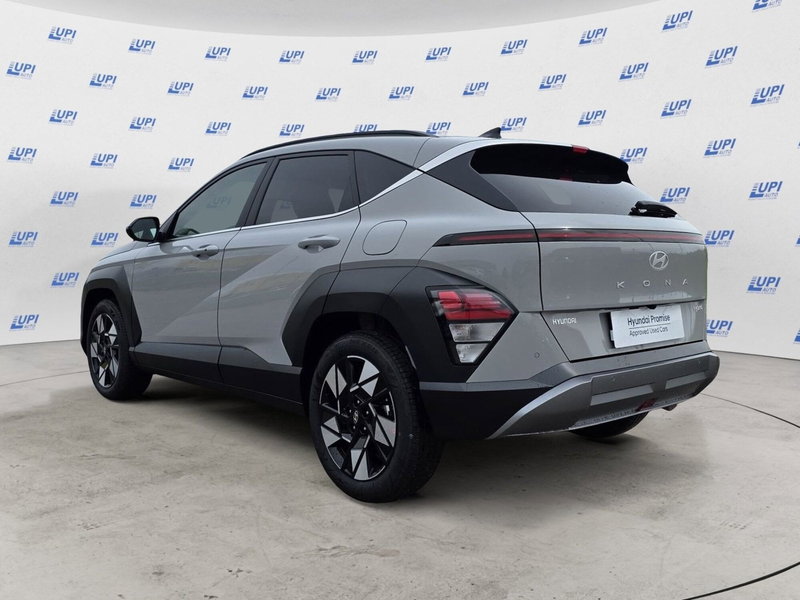 Hyundai Kona nuova a Pistoia (4)