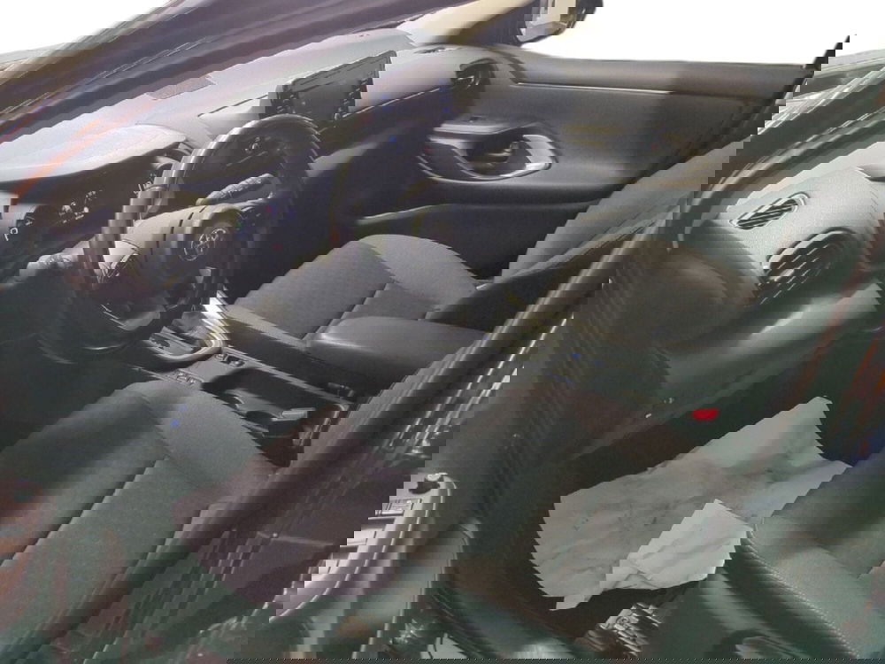 Toyota Yaris usata a Milano (12)