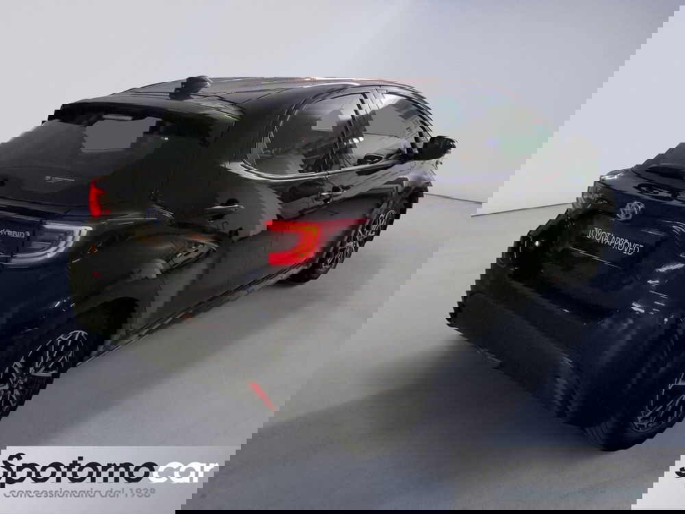 Toyota Yaris usata a Milano (8)