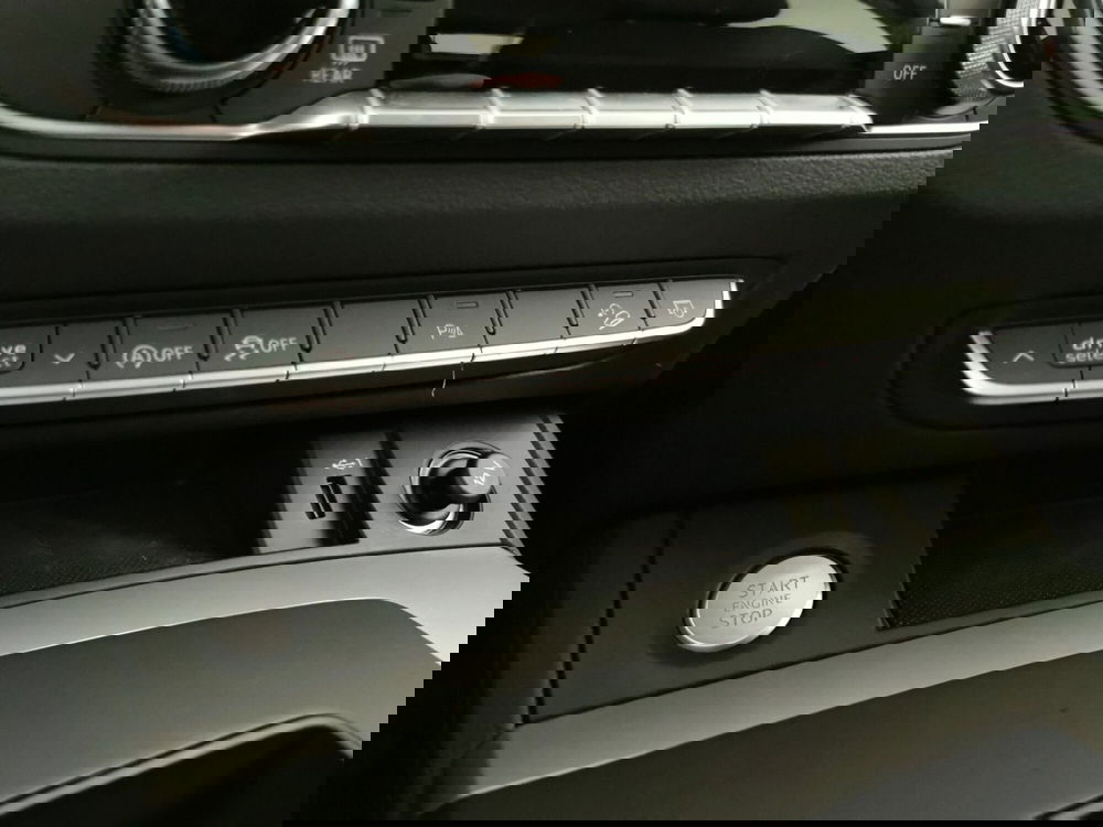 Audi Q5 Sportback usata a Chieti (14)