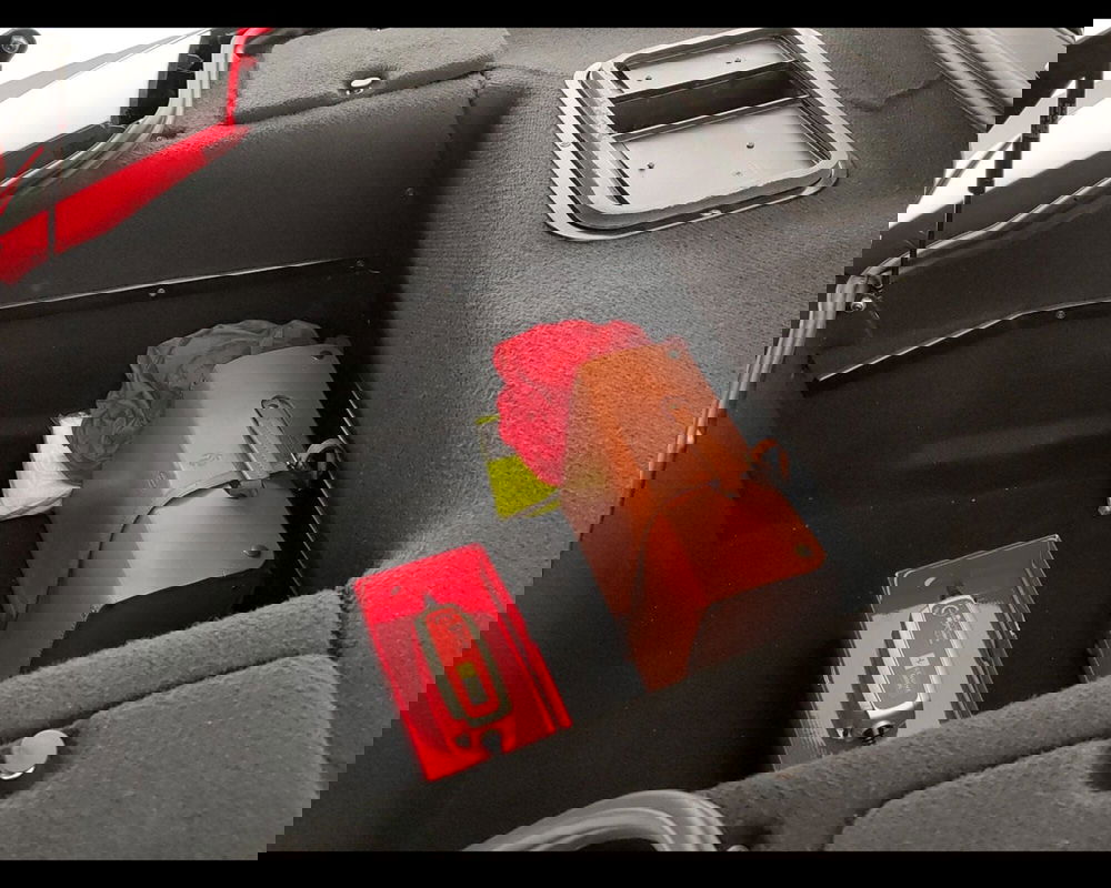 Ferrari F355 Coupé usata a Verona (18)