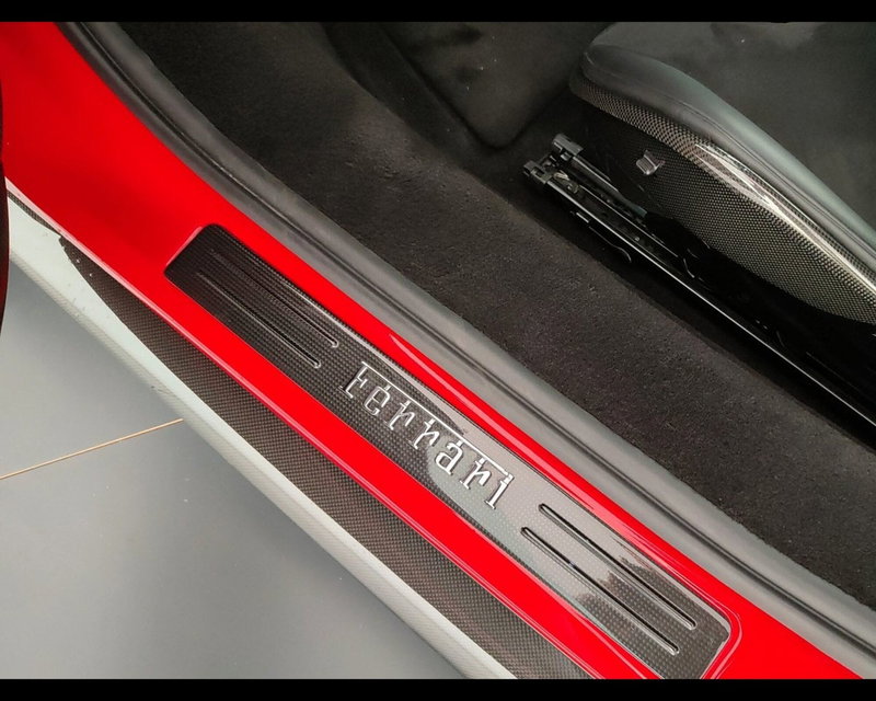 Ferrari 296 Coupé usata a Verona (16)