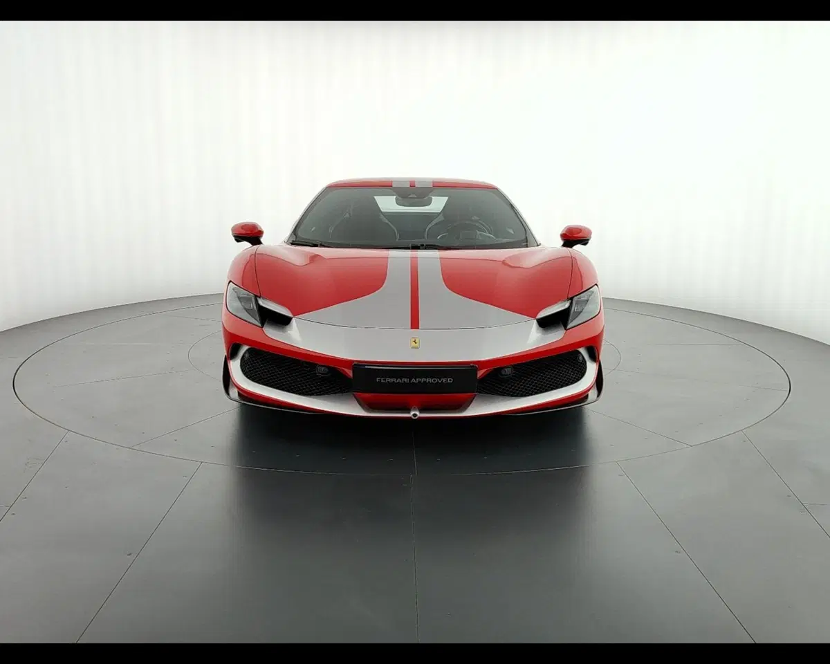 Ferrari 296 Coupé usata a Verona (2)