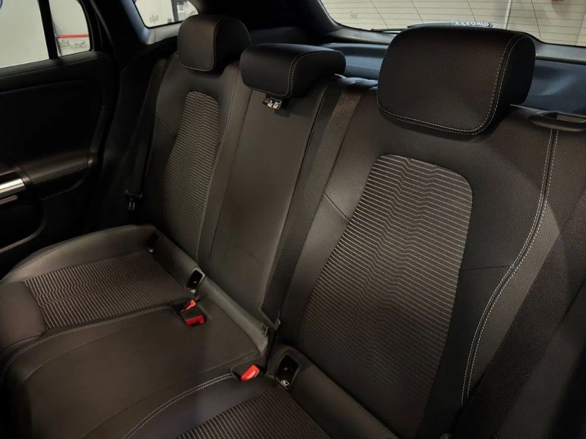 Mercedes-Benz GLA SUV usata a Rimini (13)