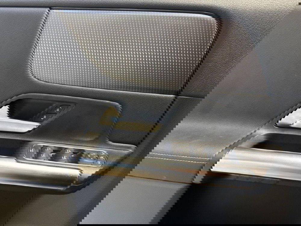 Mercedes-Benz GLA SUV usata a Rimini (17)