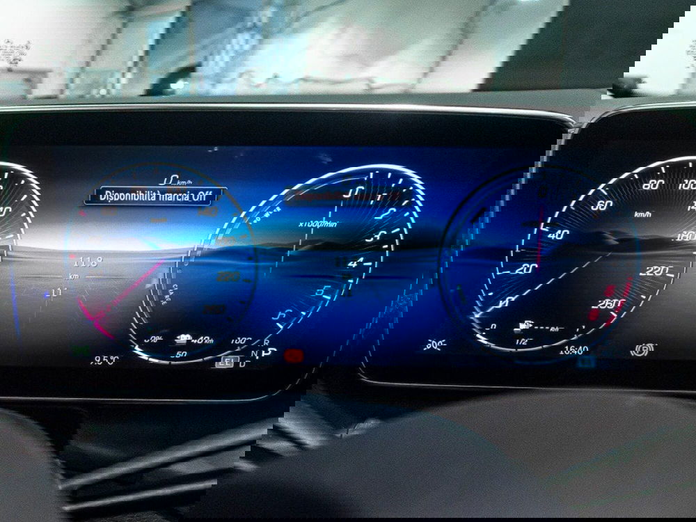 Mercedes-Benz GLC nuova a Ancona (14)