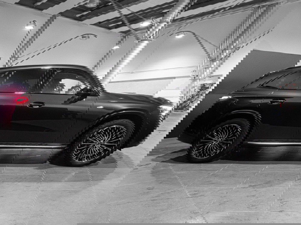 Mercedes-Benz GLC nuova a Ancona (4)