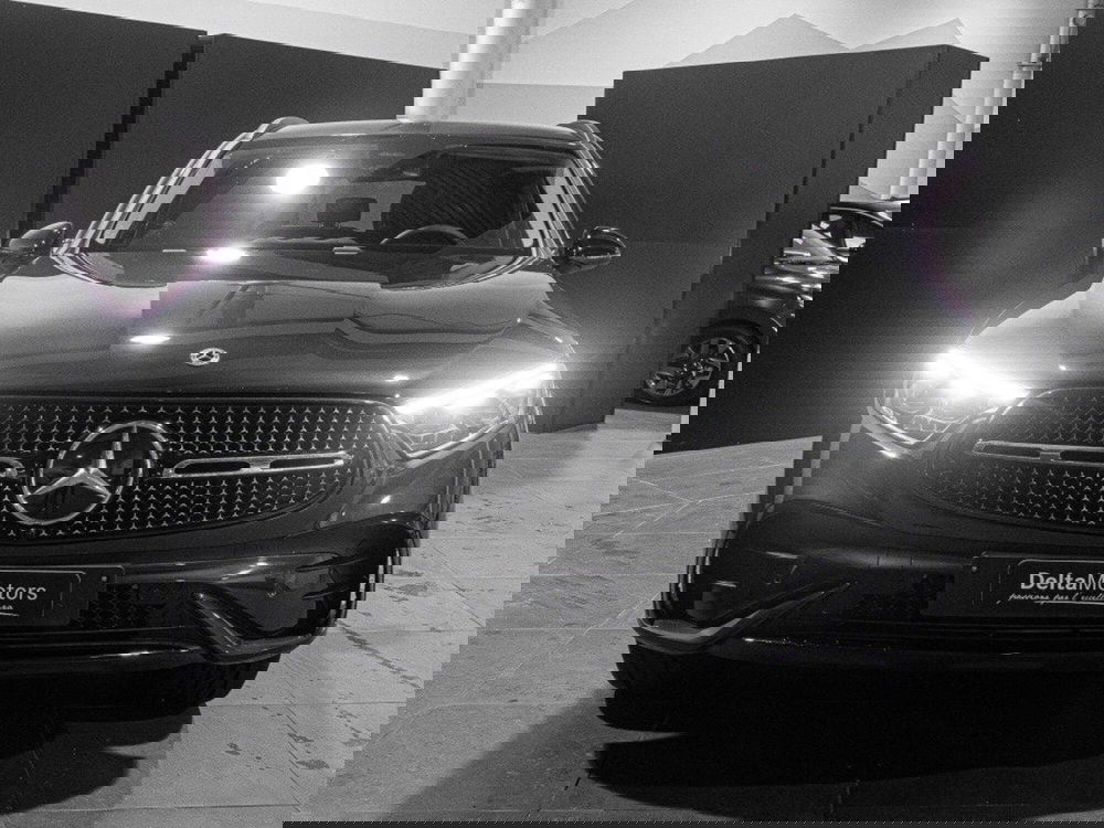Mercedes-Benz GLC nuova a Ancona (5)