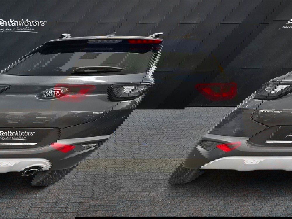 Kia Stonic usata a Macerata (4)