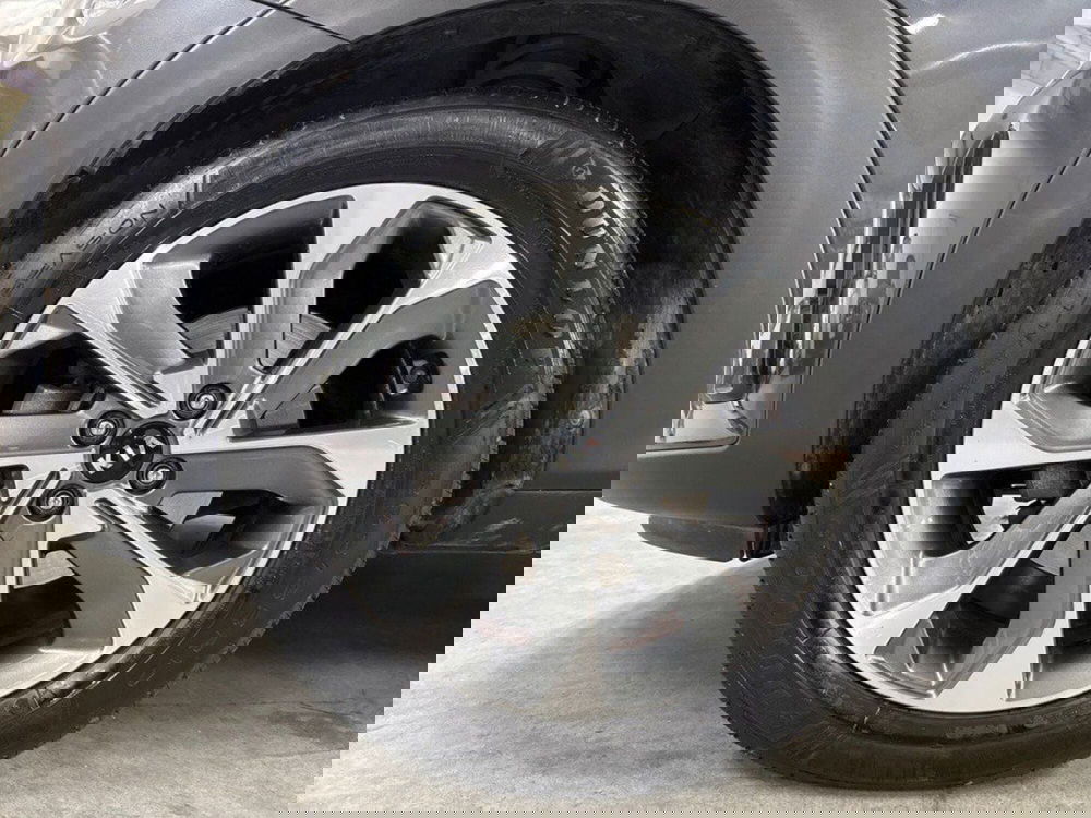 Kia Stonic usata a Macerata (8)