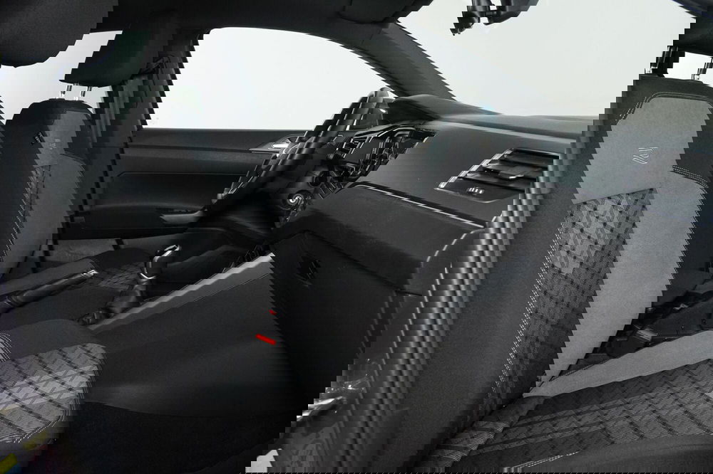 Volkswagen Taigo usata a Perugia (11)