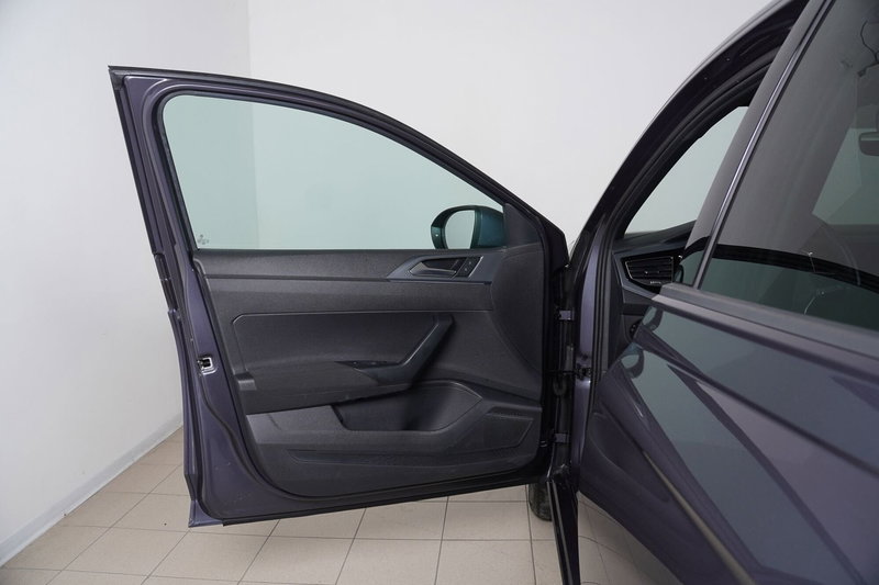 Volkswagen Taigo usata a Perugia (14)